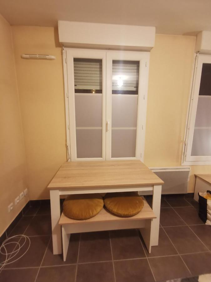 Logement En Hypercentre Dans Une Residence อาเมียงส์ ภายนอก รูปภาพ