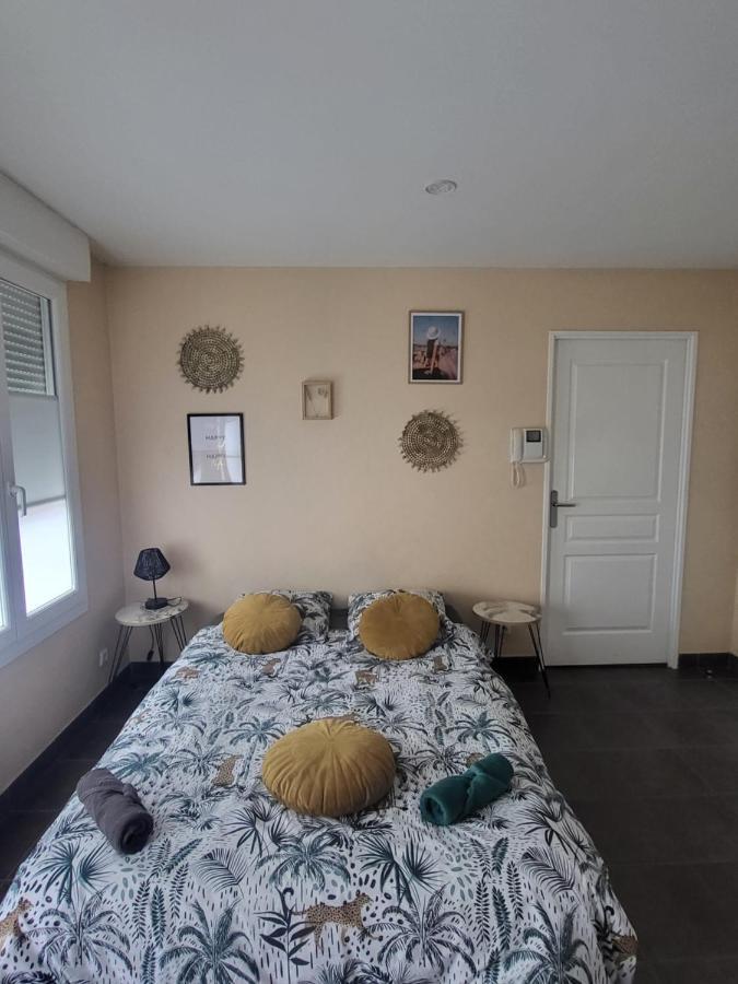 Logement En Hypercentre Dans Une Residence อาเมียงส์ ภายนอก รูปภาพ